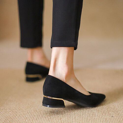 Ankle-high pure color shallow mouth pumps, new autumn fashion, social media trendy, height-increasing, anti-slip, wearable comfortable women's single shoes