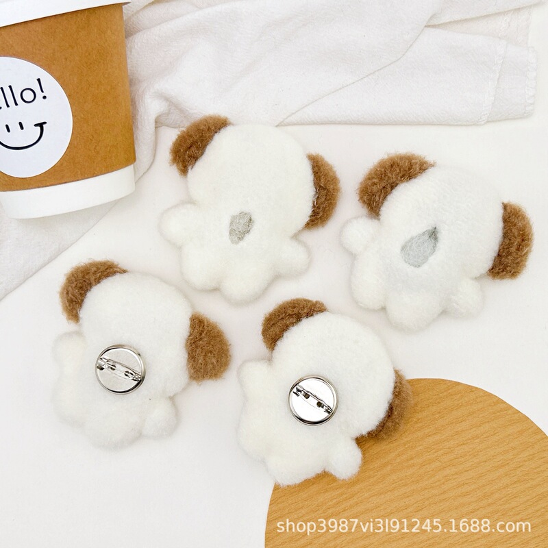 柔らかくてかわいい漫画の子犬ぬいぐるみアクセサリーよだれかけ小さなパードールブローチ diy 衣類靴と帽子アクセサリー卸売|undefined