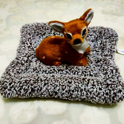 Simulation dog car ornaments odor removal bamboo charcoal dog car accessories animal car decoration pet simulation cat ornaments (Car ornaments) - fawn