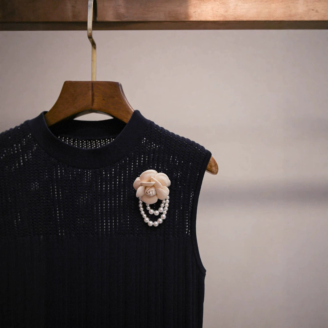 Elite summer retro three dimensional knitted mountain tea, vest
