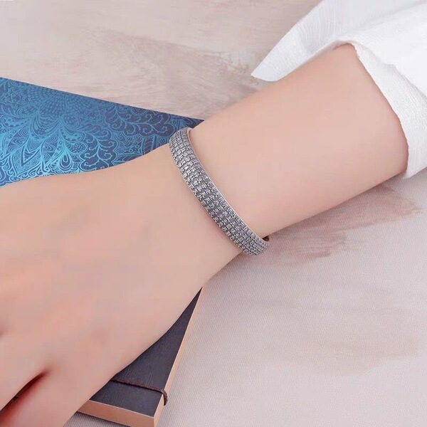 Retro ethnic silver bracelet for men and women