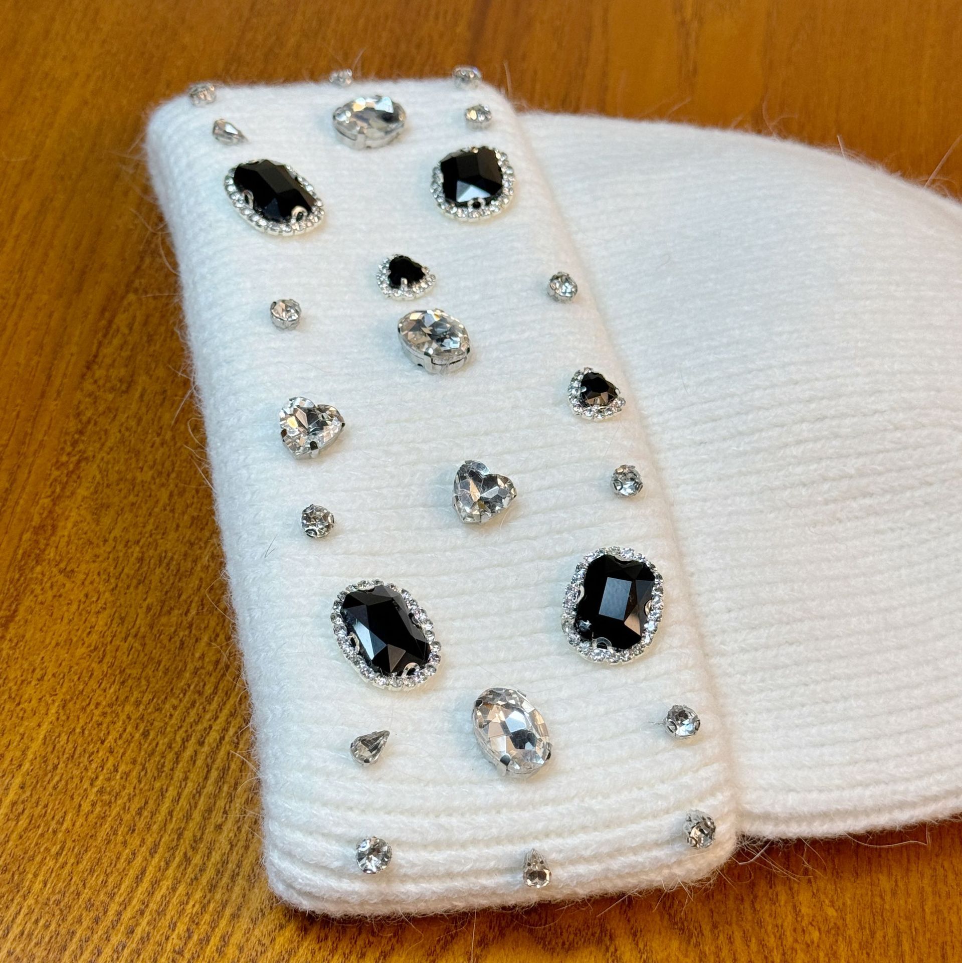 Damen Herbst- und Winter-Strickmütze aus Kaninchenhaar Warme Dicke Beanie-Mütze Modische Strass-Verzierte Einfarbige Lässige Strickmütze – Detail 10