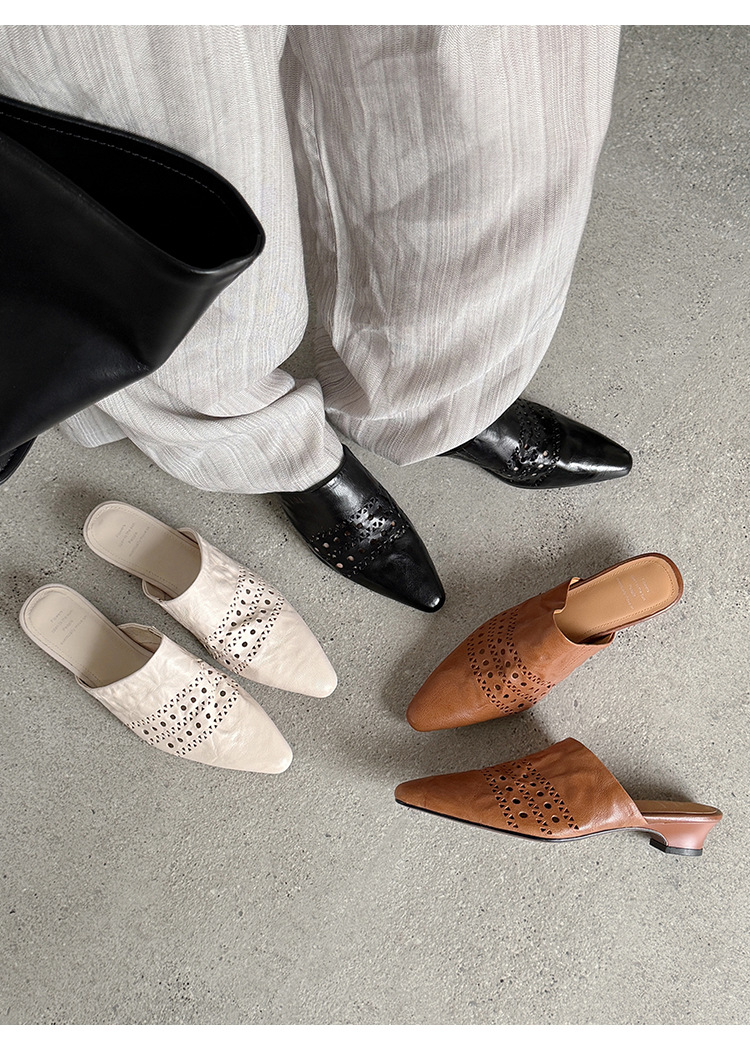 TO BE CHIC - ゆうこ CHIKO Eugenie Pointy Toe Block Heels Perforated Minimalist Mules Shoes
