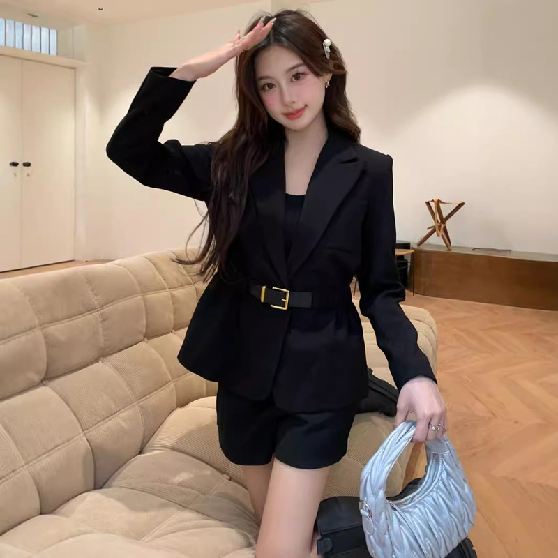 Shenzhen Nanyou Classy Women's Miu Home Daily Work Clothing Waist Leather Buckle Design Waist Slimming Look Suit Jacket Autumn Shenzhen Nanyou Classy Women's Miu Home Daily Work Clothing Waist Leather Buckle Design Waist Slimming Look Suit Jacket Autumn