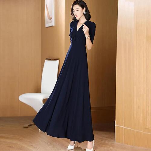 2024 Autumn New Plus Size High-Waist Long-Sleeve Dress with Elegant Slimming Style and Fashion Flared Skirt Knee-Length Dress