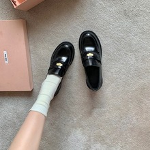 葡萄家牛皮版~小金币英伦风一脚蹬小皮鞋单鞋圆头开边珠粗跟单鞋