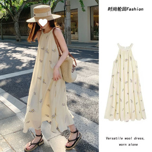 Elegant Sleeveless Long Dress for Women 2025 Summer New Lily of the Valley Print Halter Neck Fashion Casual Flared Dress