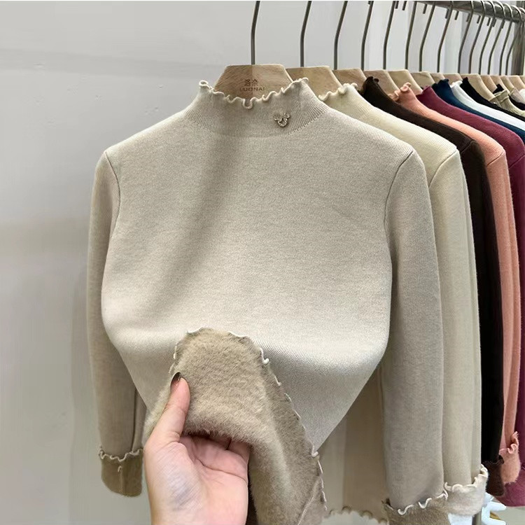 Women's half-turtleneck knitted warm one-piece velvet top with wooden ears thickened autumn and winter inner Mickey bottoming shirt Women's half-turtleneck knitted warm one-piece velvet top with wooden ears thickened autumn and winter inner Mickey bottoming shirt