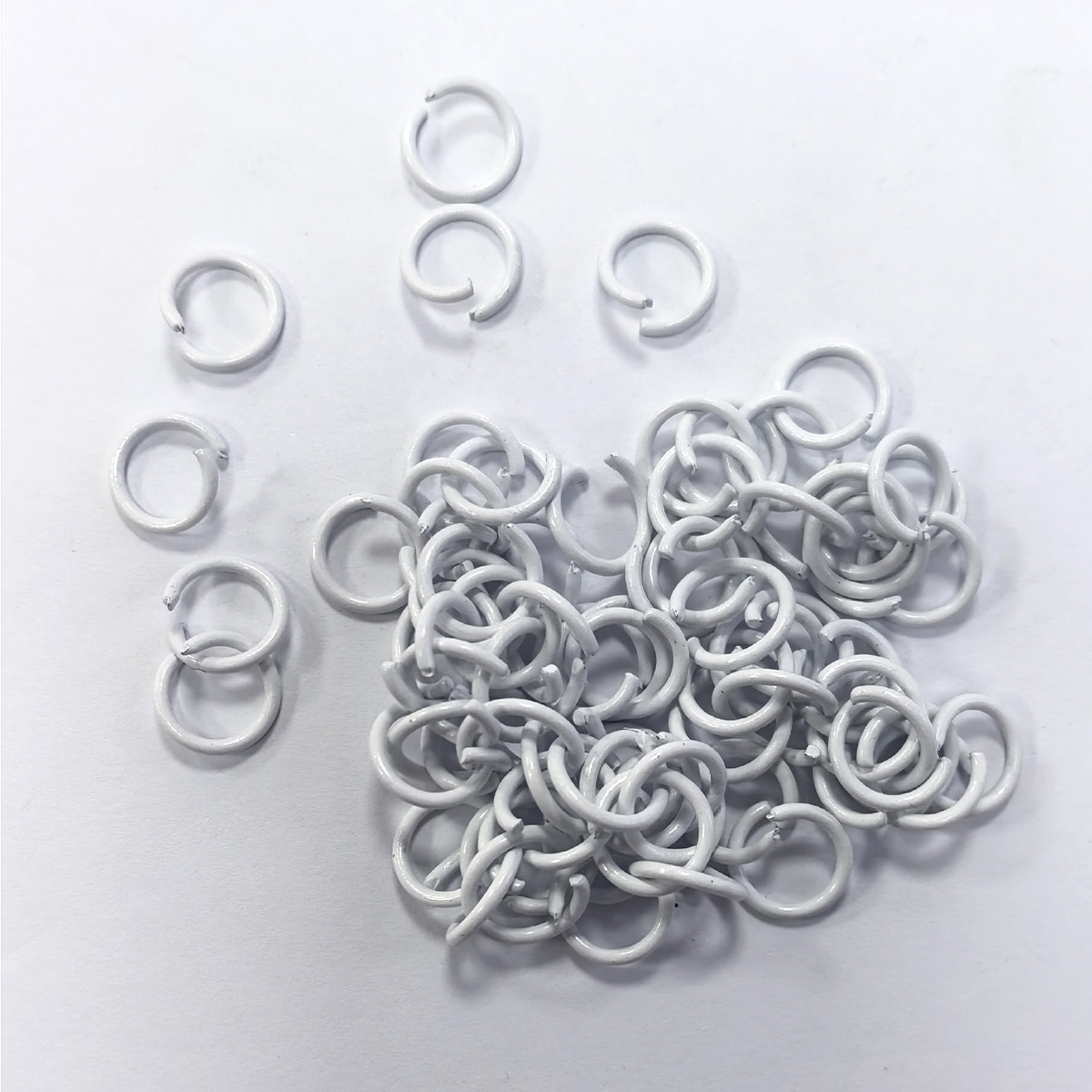 16#Pure white/open ring