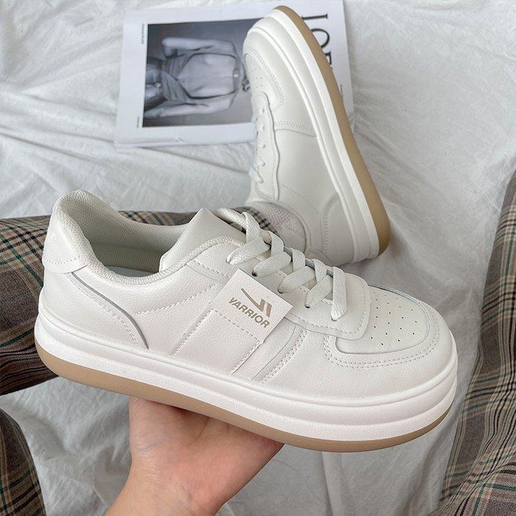 Dikke zolen witte schoenen voor dames 2022 lente nieuwe stijl ademende Koreaanse stijl casual studenten sneakers sneakers buitenlandse handel dropshipping_voghion.com