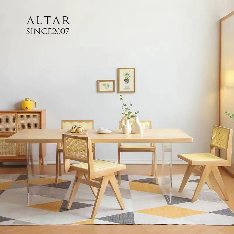 Mesa de comedor de madera sólida de suspensión acrílica japonesa pequeña casa nórdica simple rectangular mesa de comedor de madera de cera blanca