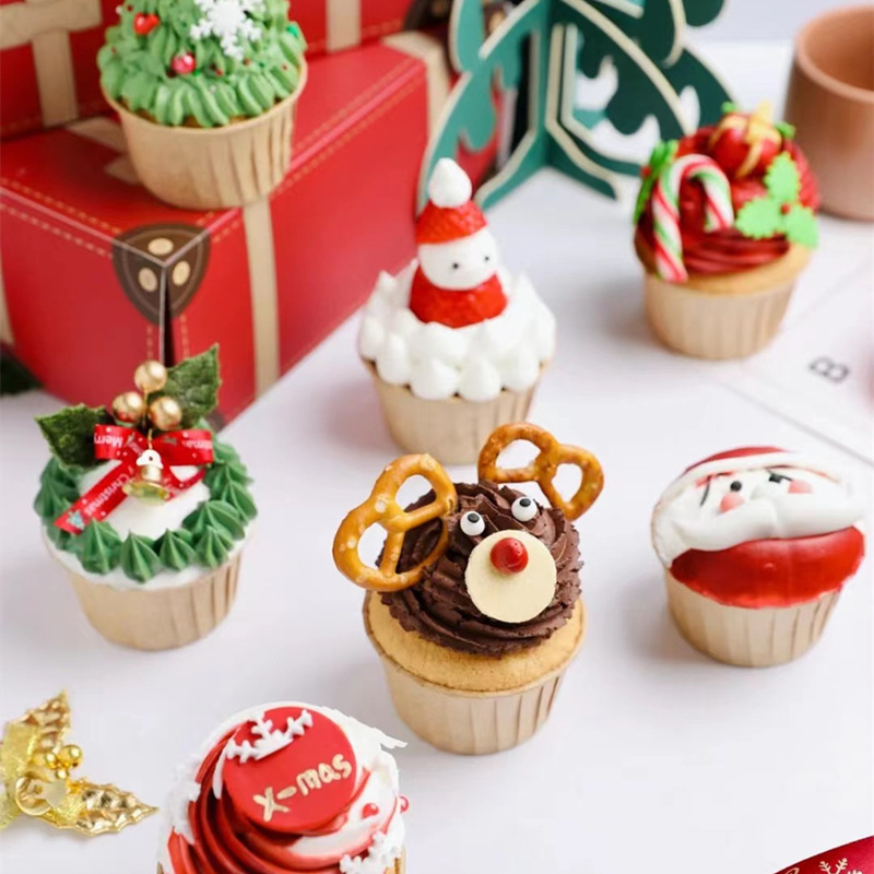 Christmas cupcake packaging box, high-temperature resistant, oven-safe, muffin cup baking, non-stick paper, rolled edge cup mold
