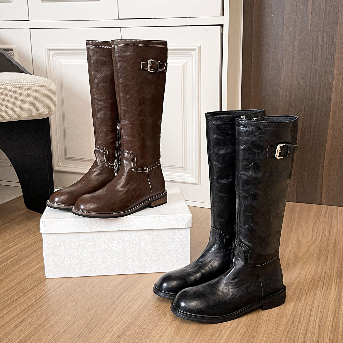 Nuevas botas de montar de media caña con suela gruesa de piel de caballo lavada para otoño e invierno, con cremallera lateral y hebilla de cinturón.
