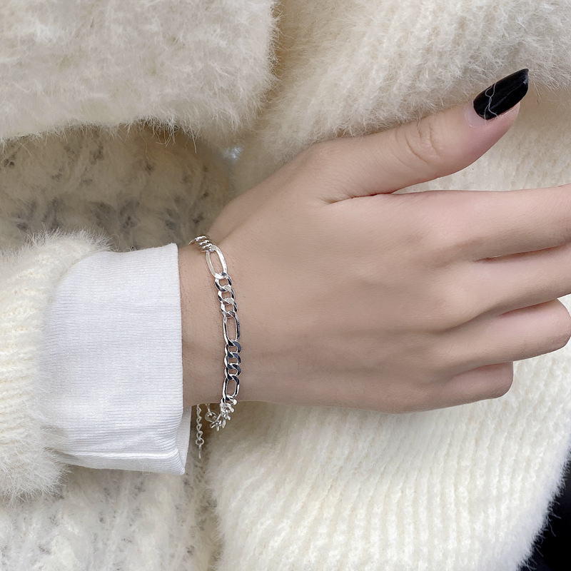 Daily Occasion Silver Material Solid Color Pattern Women'S Gender Silver Bracelets Hip-Hop