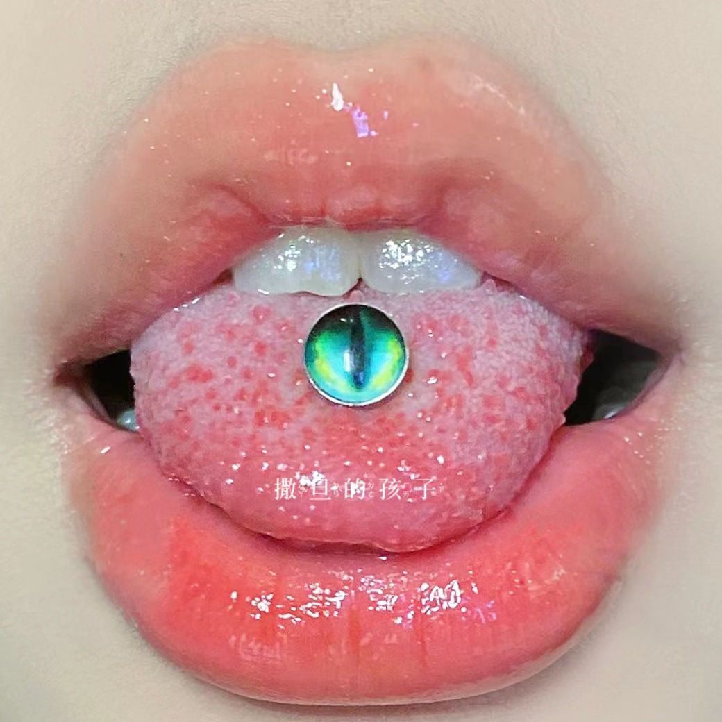 Pointed labret stud close-up product detail