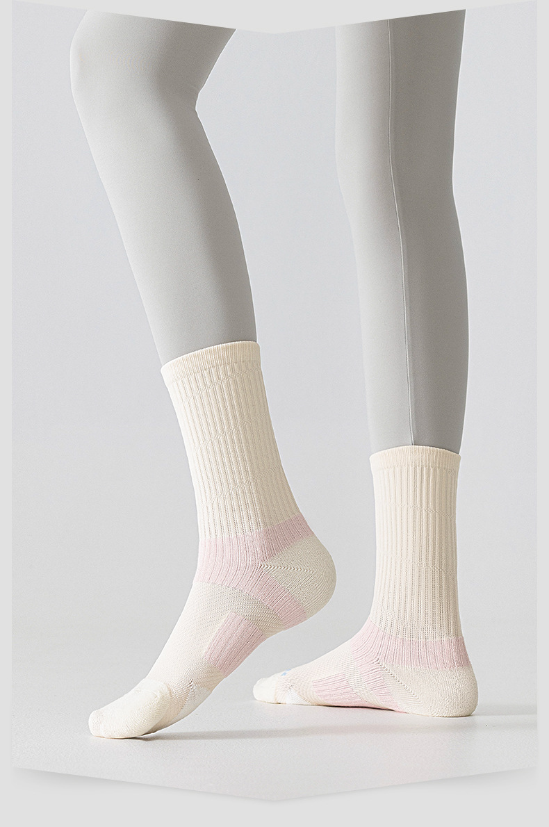 Women's Badminton Socks Professional Running Marathon Fitness Socks Spring Summer Thickened Terry Cloth Sole_desvips.com