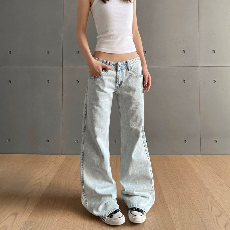 Moonlight Jeans for Women, American Style, Light Blue Washed Low-Waist Jeans, Cleanfit Slim Fit Moonlight Jeans for Women, American Style, Light Blue Washed Low-Waist Jeans, Cleanfit Slim Fit