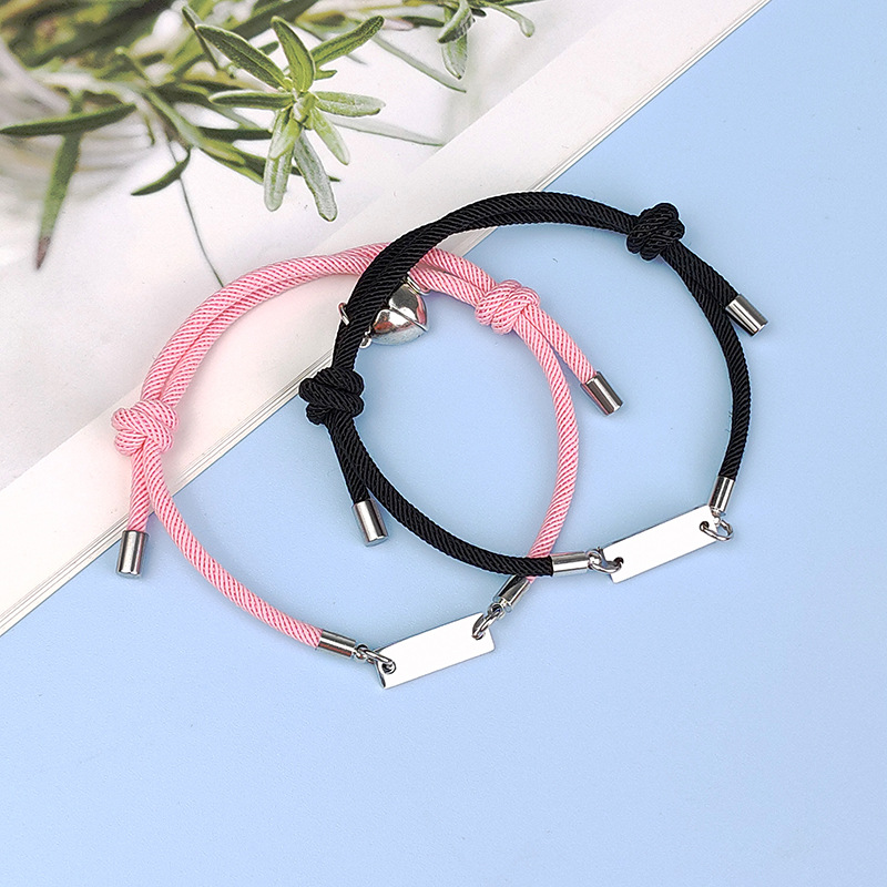 En Gros Bijoux En Forme De Coeur Aimants En Acier Inoxydable Couple Bracelet Une Paire Ensemble Nihaojewelry display picture 1