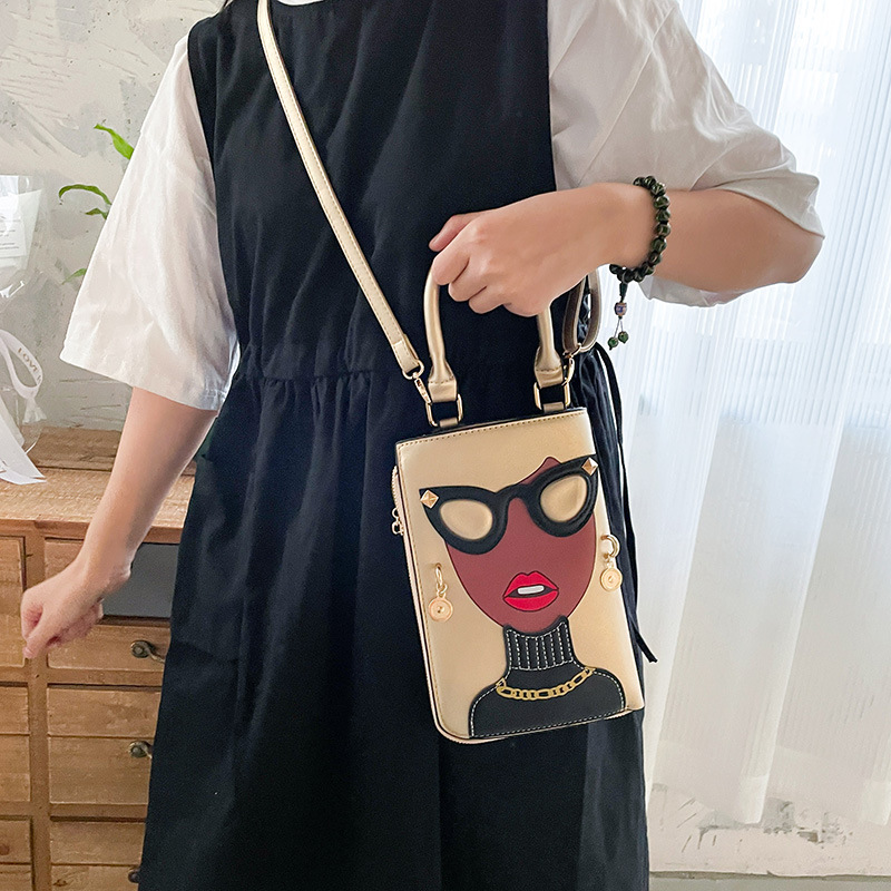 345g Weight Cotton Lining Material Sewing Thread Fashion Element Zipper Closure Type Single Shoulder Strap Strap Type Crossbody Bag Bags Type Casual, Shopping Occasion Pu Leather Material Human Pattern All Seasons Season Women's Gender Streetwear Style Square Shape Medium Size Women's Medium Pu Leather Human Streetwear Sewing Thread Square Zipper Crossbody Bag 121