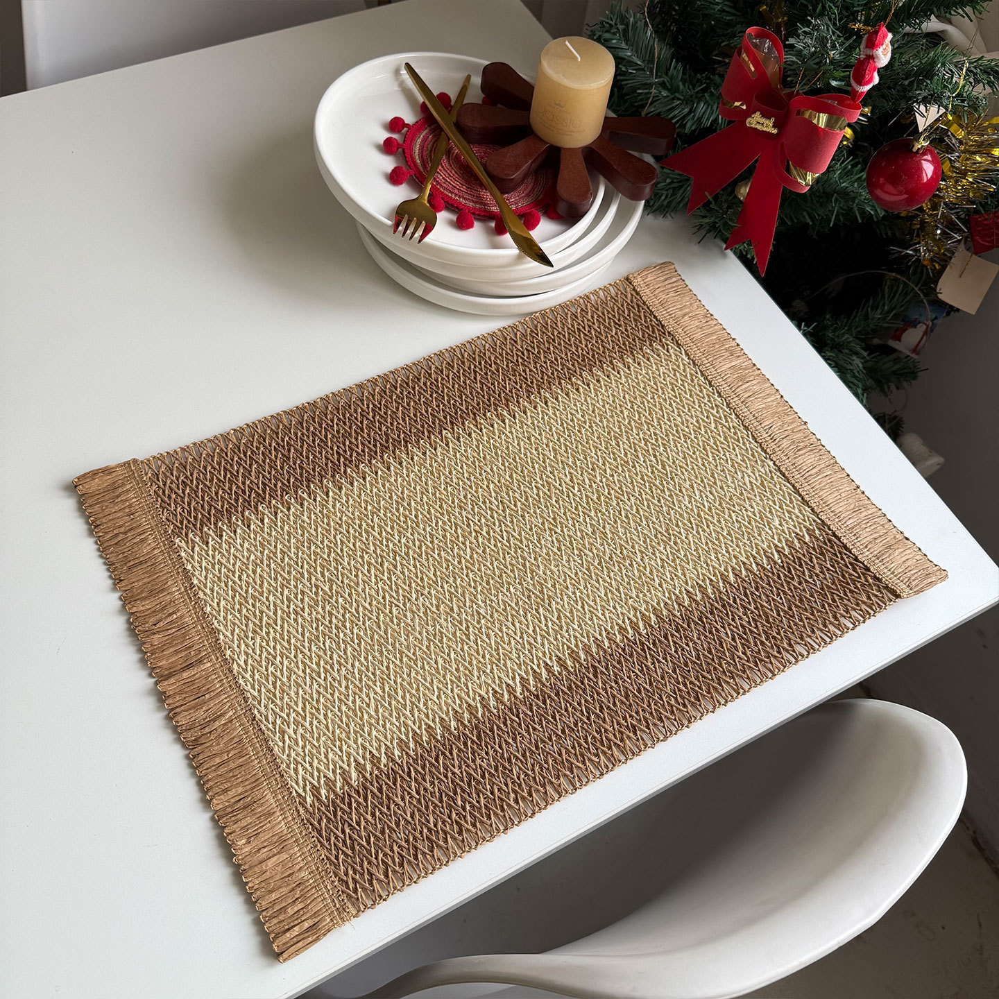 Almohadilla de mesa tejida con cuerda de papel estilo ins Almohadilla de decoración navideña de vacaciones de color a juego Almohadilla de mesa de aislamiento térmico mixto de yute tejido de papel creativo