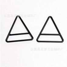 工厂直供现货批发连衣裙服饰箱包五金三角形配件锌合金三角扣