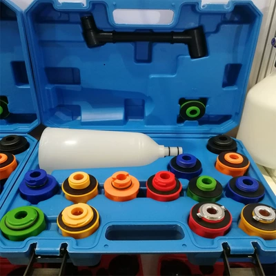 Manufacturers produce car engine oil replacement funnel oil filling funnel oil filler set