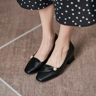 2023 New Square Head Thick Heel High Heels plus size Plus Fat Joker Shallow Mouth Pearl Shallow Mouth Women's Shoes Commuting Black