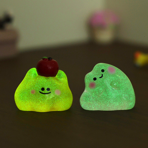 Micro-landscape decoration Creative cute pellet doll car home desktop resin diy craft decoration small decoration accessories