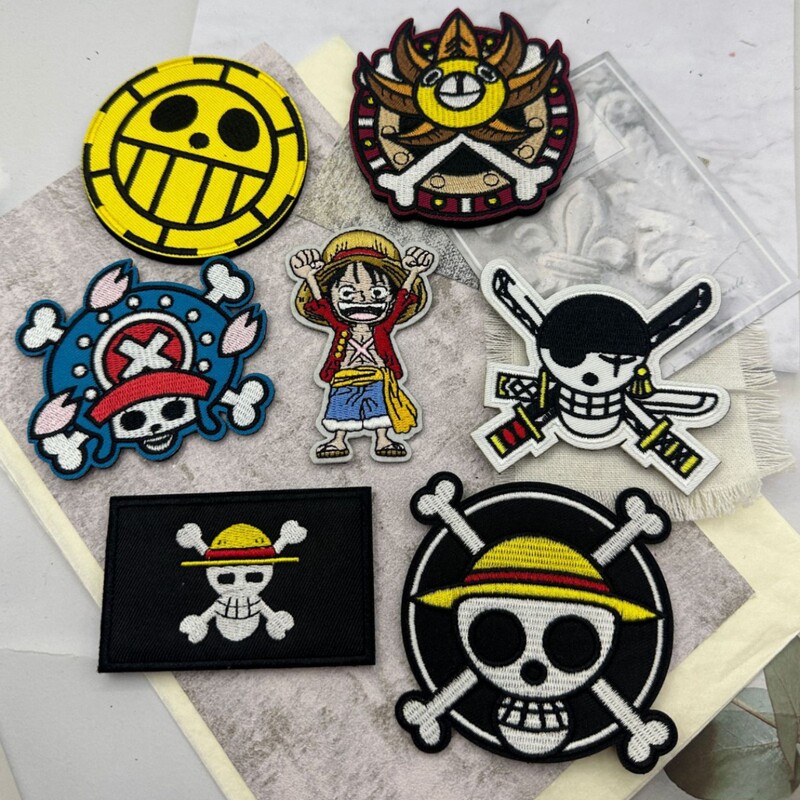 Japanese Anime Embroidery Patches for Bags Decoration One Piece Patches Computer Embroidery Cartoon Patches