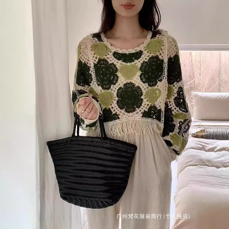 Korean-style Retro Crochet Hollow Tassel Loose Casual All-match Design Niche Super Fairy Knitted Shirt Long-sleeved Top
