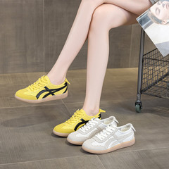 本革ソフトソール中空通気性黄色の道徳トレーニングシューズ女性のための 2025 夏の新しいスポーツとレジャー大きいサイズフォレストシューズ 43