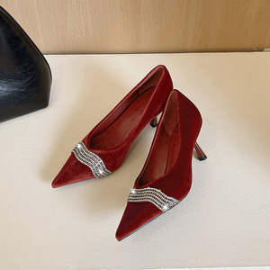 360-1 European and American style water diamond decoration pointed banquet high-heeled shoes with a sense of luxury, Xis