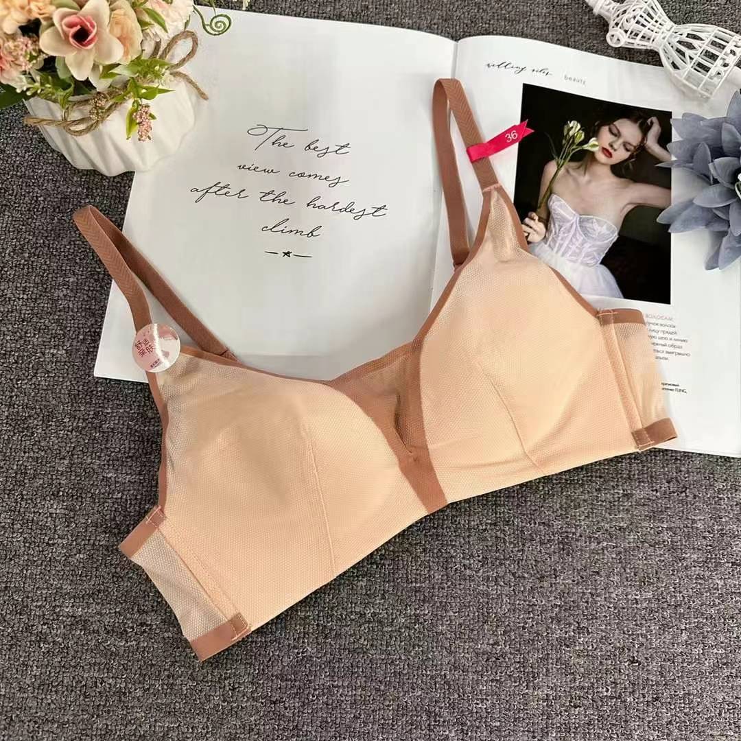 Nuevo sujetador de alta calidad de moda de encaje jacquard transpirable y cómodo ajustable anti-caída reunido tres filas de ropa interior de botón