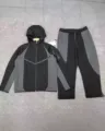 Black Set
