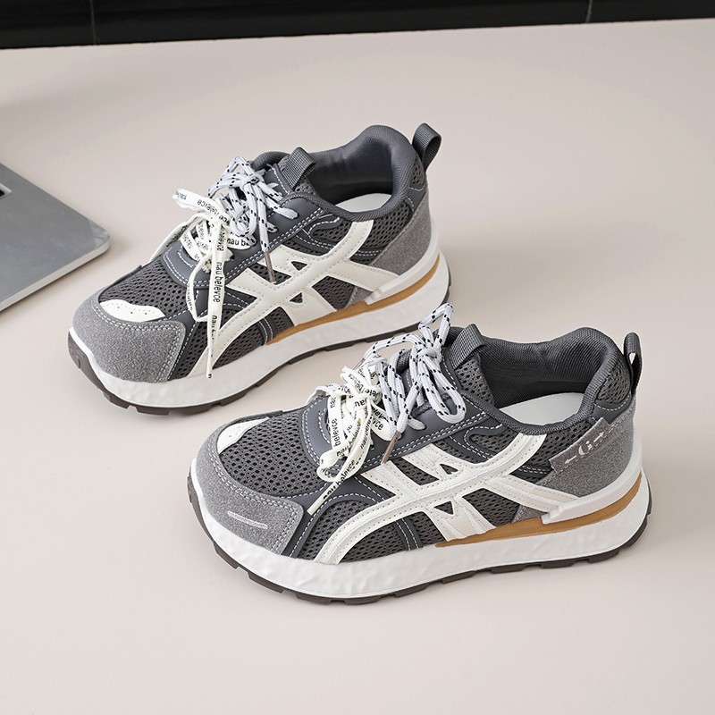 2026 primavera perezoso nuevo par de cordones de altura zapatos casuales rojos ligeros