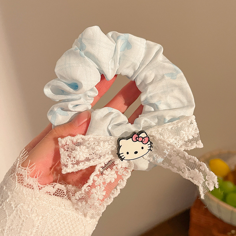 With bow, blue