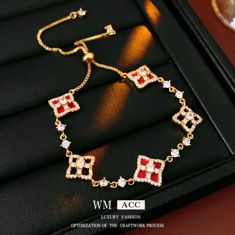 Zircon hueco flor de frita pulsera de extracción estilo estilo francés personalidad pulsera de lujo ligero joyas de mano de alta calidad