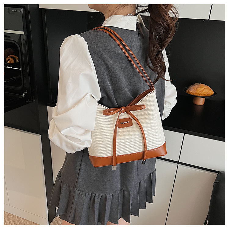 Simple and large-capacity tote bag for women 2025 new style in a two-color Korean-style casual underarm bag with a bow, fashionable and sweet undefined