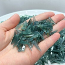 天然A货翡翠边角料冰透蓝水小辣椒配件diy玉石手链项链玉饰品批发