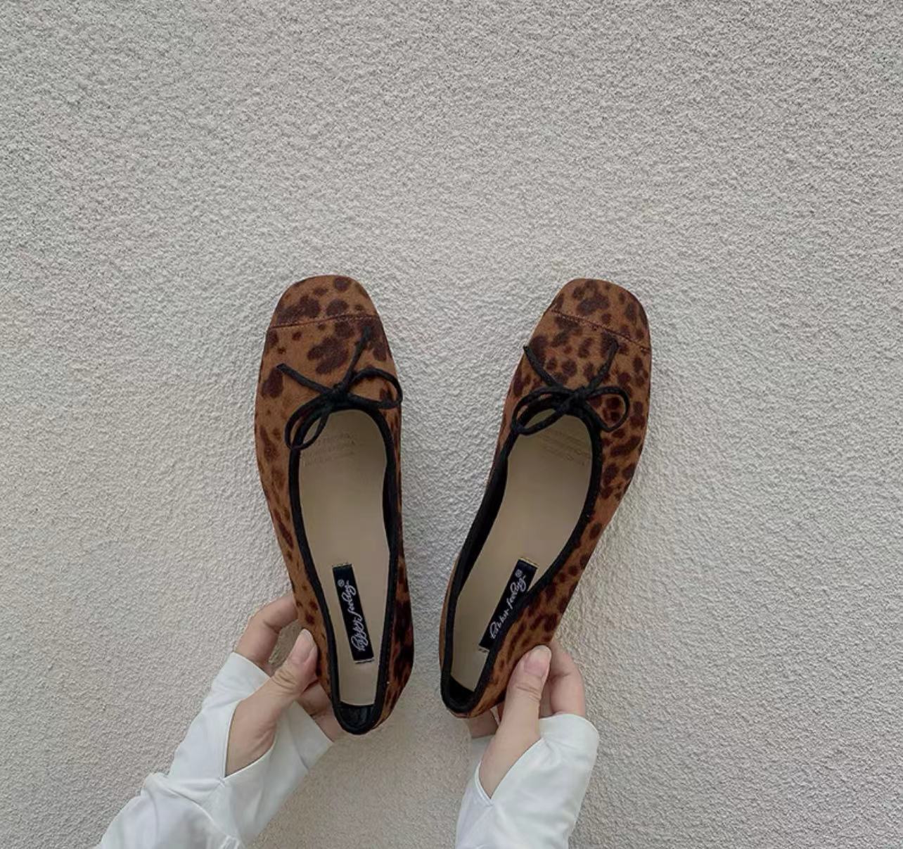 219-333 Brown Leopard
