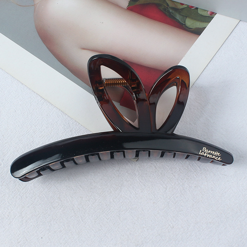 Nueva pinza de pelo hueca con forma de mariposa para mujer, tamaño grande, color sólido, tacto de alta gama, elegante pinza de tiburón para cabello grueso.