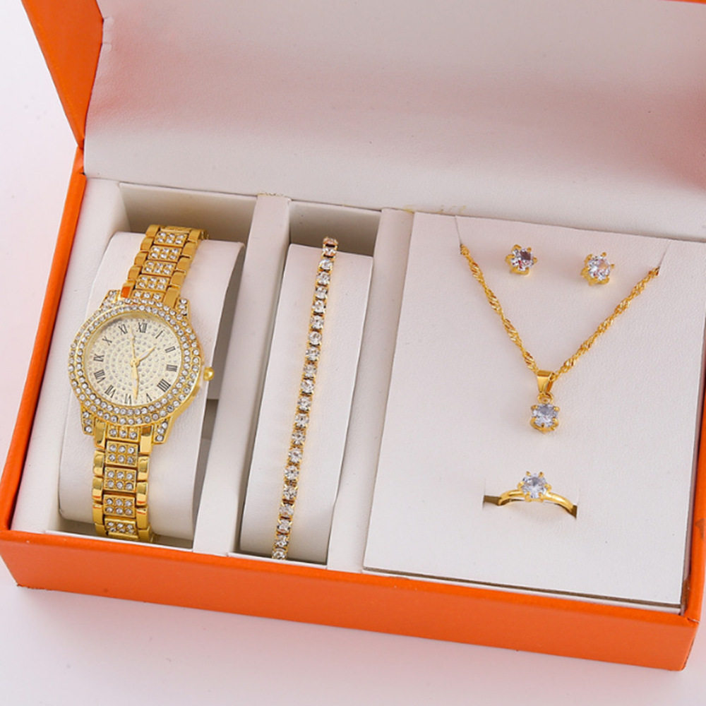 Nuevo producto para mujer 5pcs/set moda de nicho todo fósforo falso traje de reloj de cuarzo con cinturón de acero de tres ojos