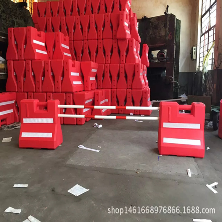 红白隔离墩 优质塑料小水马交通设施 水马 施工分流隔离墩