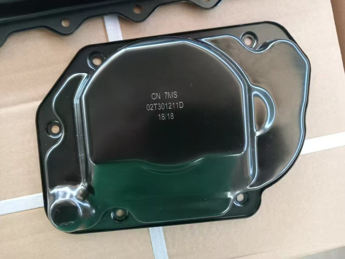 02T301211B Is Suitable for Volkswagen Audi Transmission Oil Pan 02T301211D