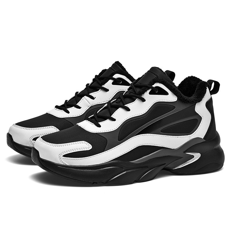 Invierno nuevo gran tamaño con zapatos de terciopelo para hombres calentadores de algodón moda zapatillas de carreras casuales