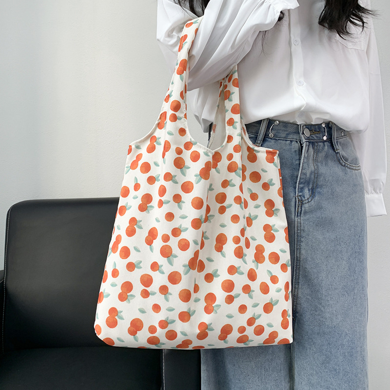 New Tote Bag Large Capacity Western-style Floral Canvas Shoulder Bag Portable Schoolgirl Shopping Bag Wholesale