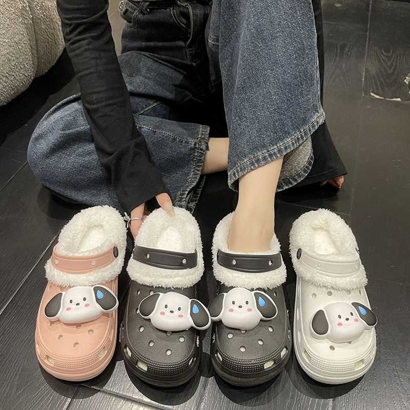 Cute milk Huhu puppy fleece-lined hole shoes for women 2023 Autumn New thick bottom outer wear home closed toe cotton slippers