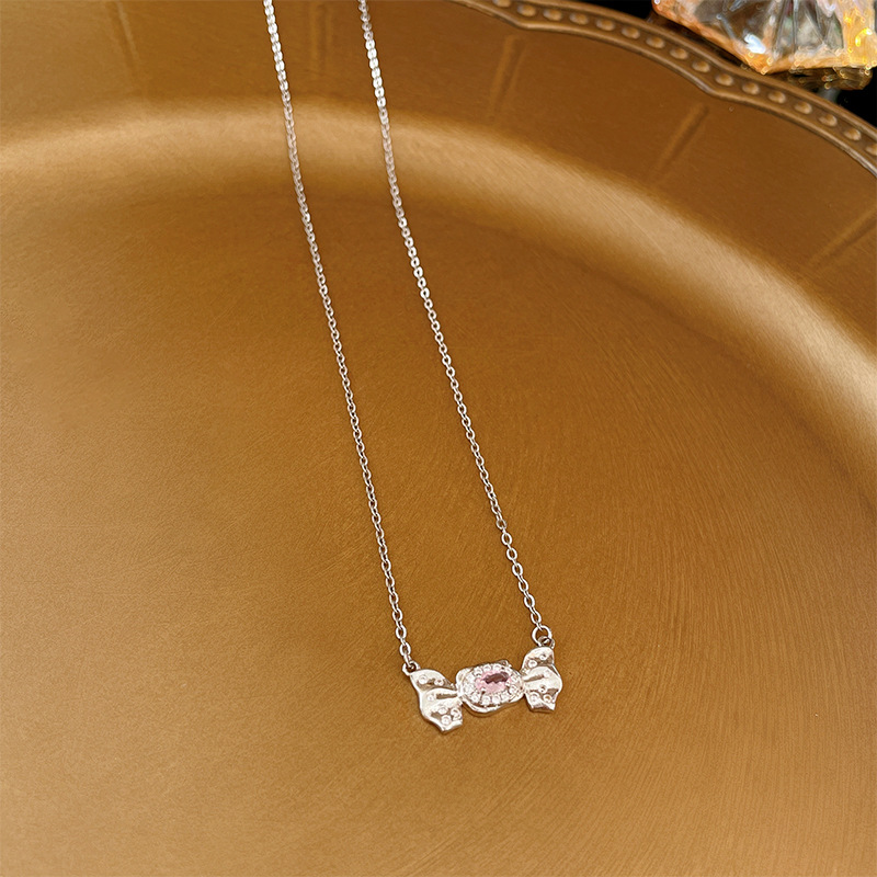 1 Piece Quantity Daily, Date Occasion Elegant Sweet Heart Shape Bow Knot Copper Inlay Zircon Pendant Necklace