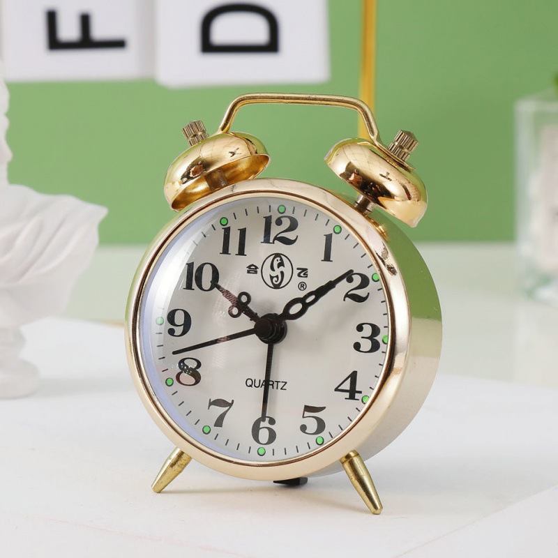 Mecánicos mecánicos de pollo para comer arroz reloj despertador retro nostálgico antiguo metal creativo dormitorio de estudiantes