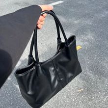 小袋理原创托特包今年流行日韩小众时尚大容量日常通勤单肩包批发